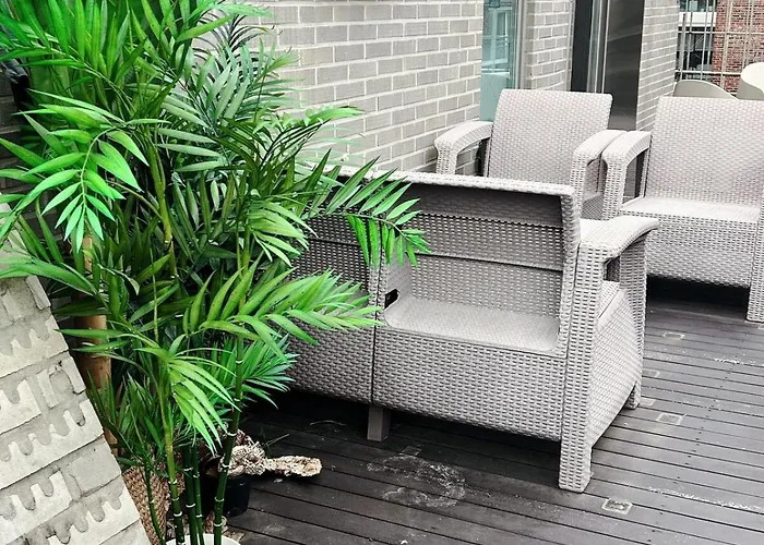 Atmos Samsung Privateterrace 5-min Walk To Subway & Coex Freeparking Brandnew Elevator 아파트 *