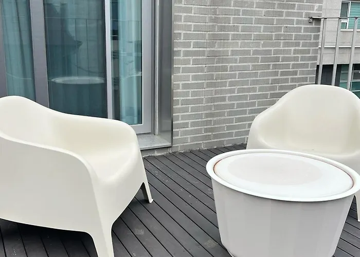 Atmos Samsung Privateterrace 5-min Walk To Subway & Coex Freeparking Brandnew Elevator 아파트 서울특별시