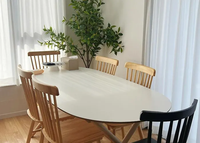 Atmos Samsung Privateterrace 5-min Walk To Subway & Coex Freeparking Brandnew Elevator 아파트 *